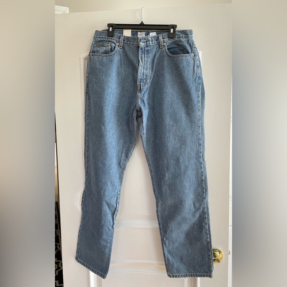 Calvin Klein Easy Fit jeans size 16 NWT